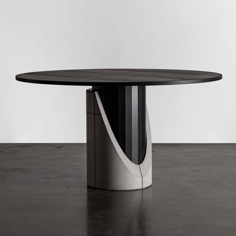 Sharp Round 140 cm Dining Table by Lyon Beton | Do Shop
