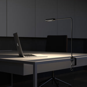 Flo Clamp Light - Lumina - Do Shop