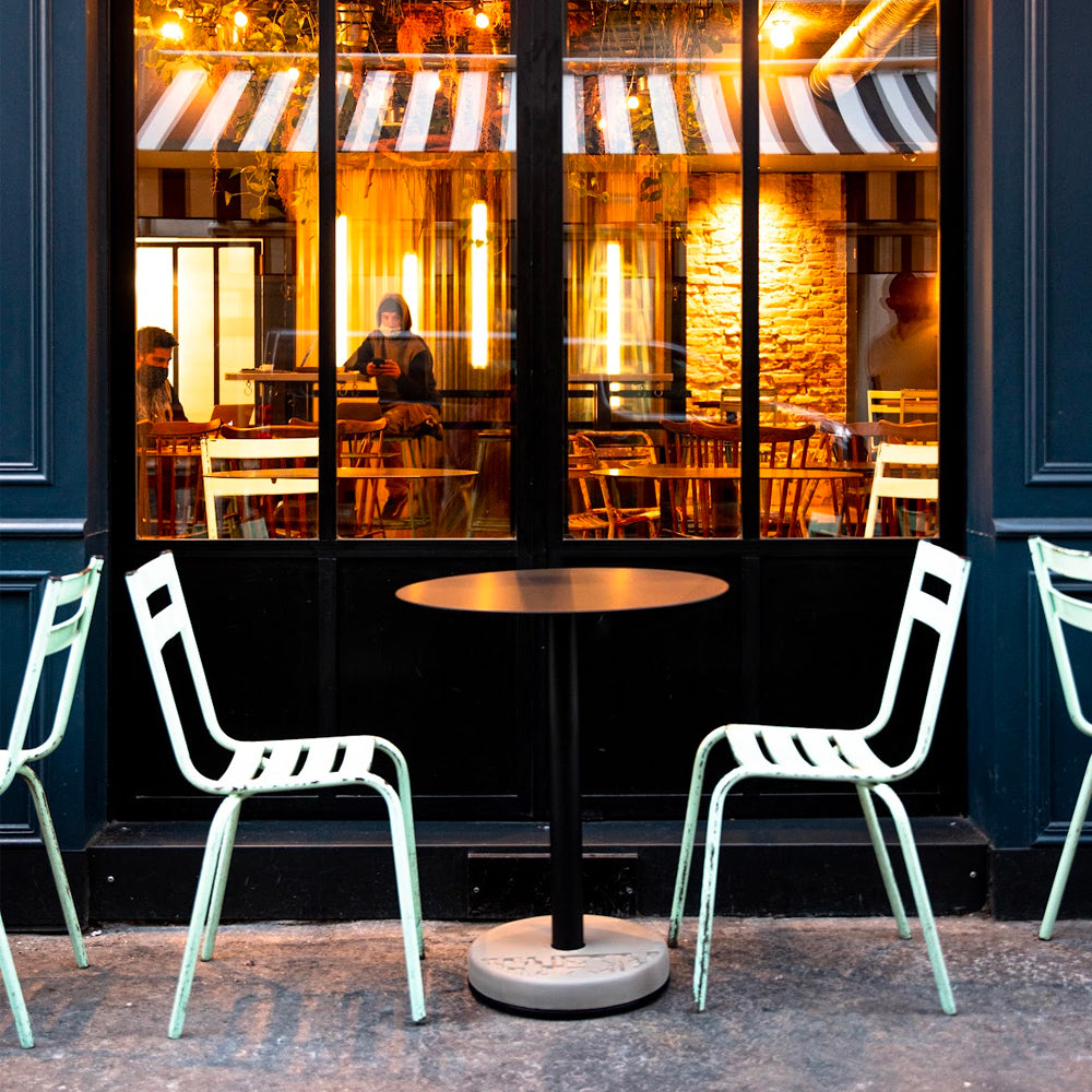 Donut Bistro Table by Lyon Beton | Do Shop
