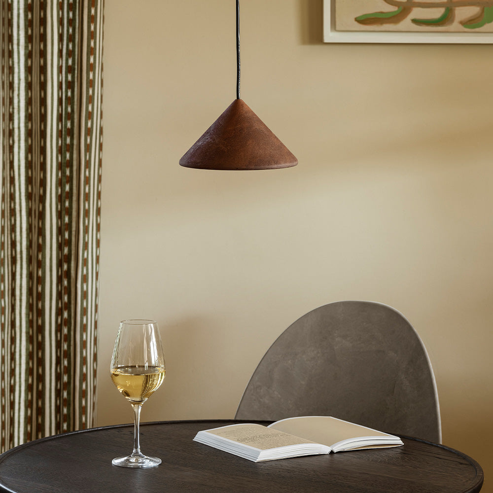 Mater-Terra-Suspension-Lifestyle2