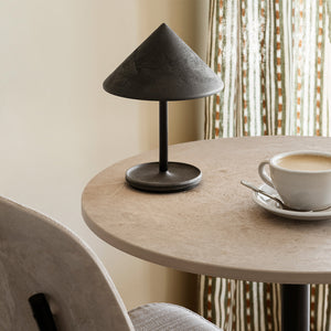 Mater-Terra-Table-Lifestyle1