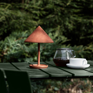 Mater-Terra-Table-Lifestyle3