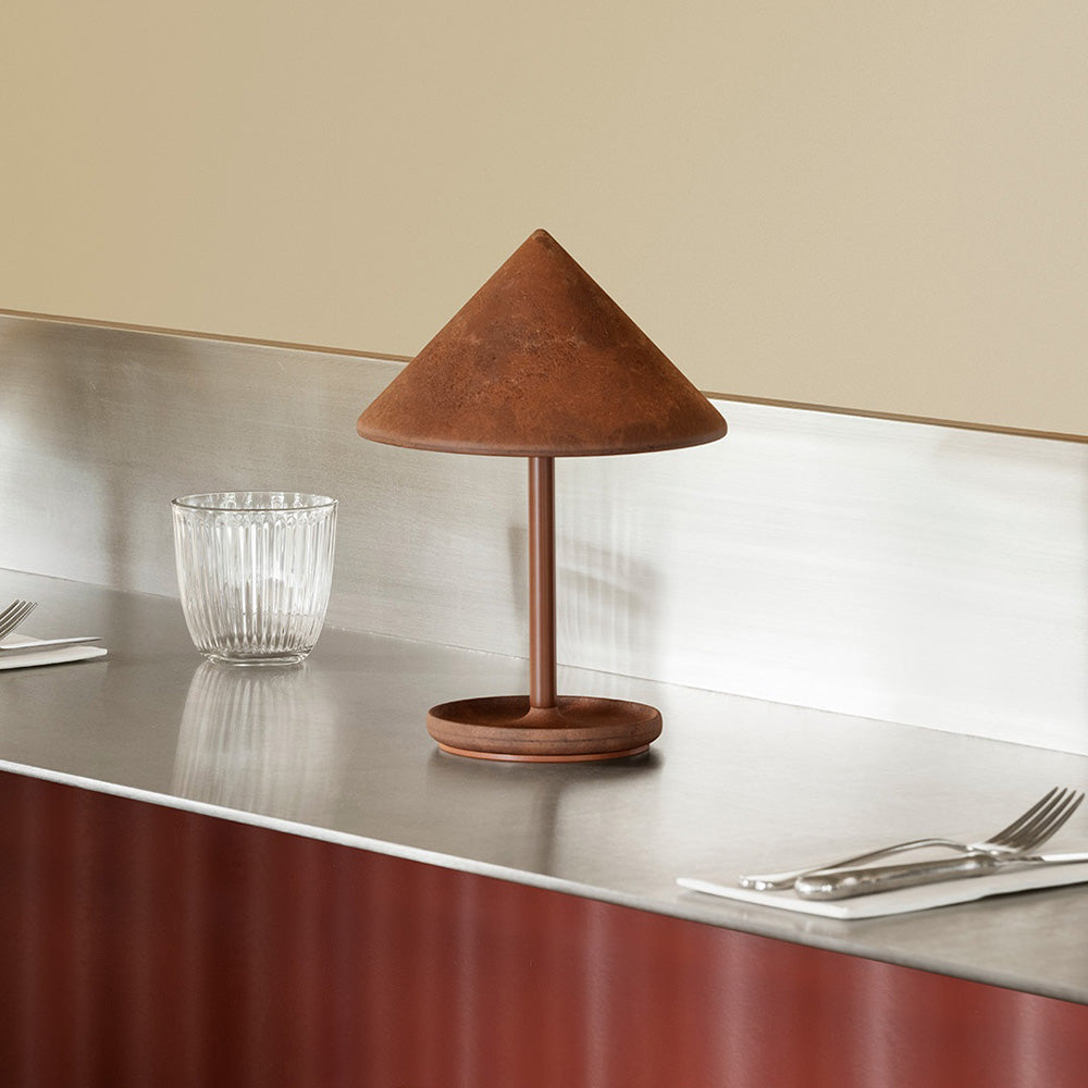 Mater-Terra-Table-Lifestyle5