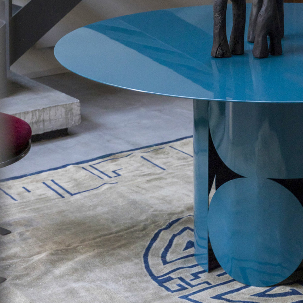 Woman Shape Table Shape Dining Table - Round by Mogg | Do Shop