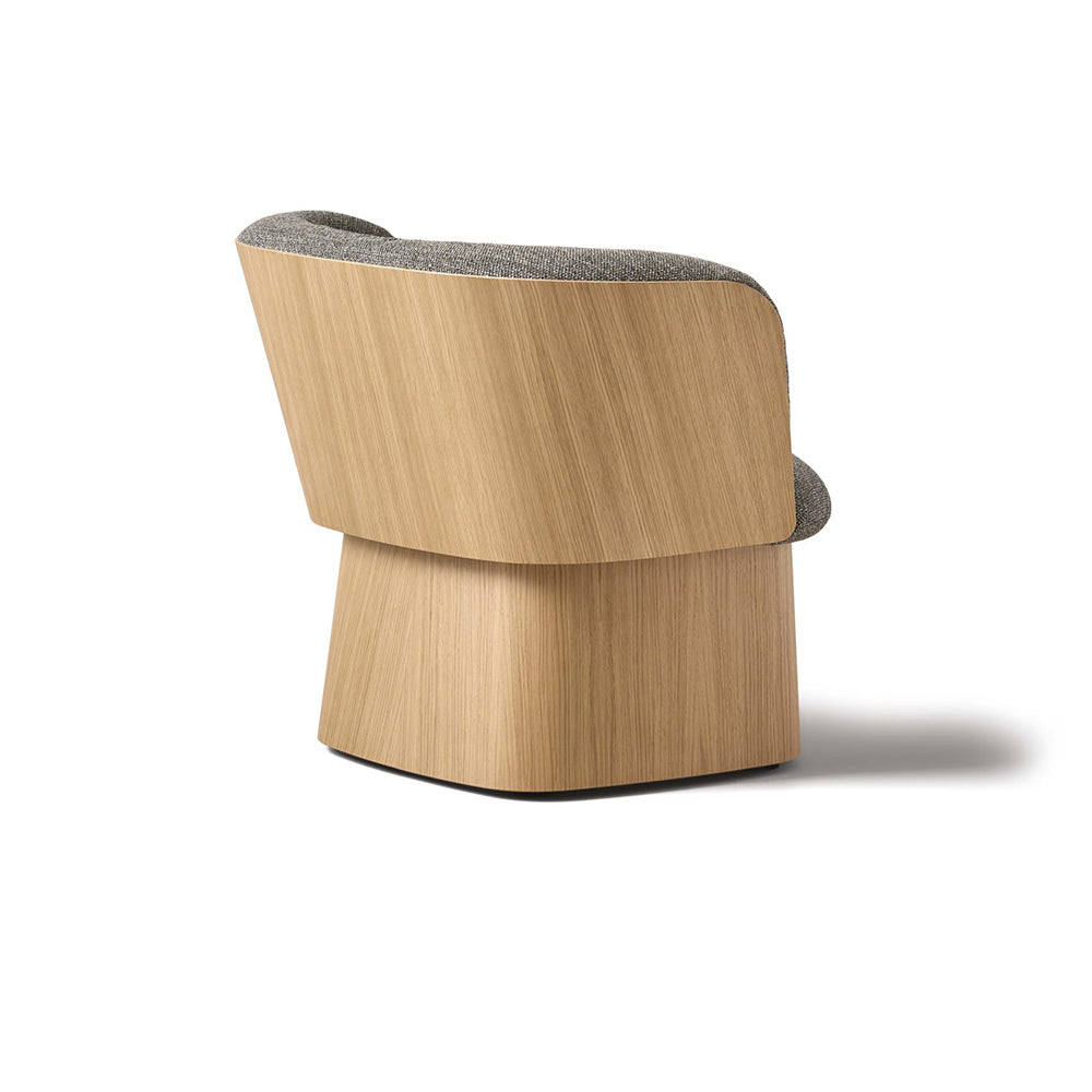 Manto Armchair - Viccarbe - Do Shop