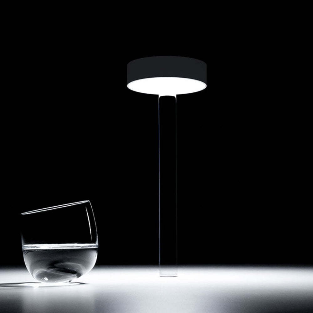 TeTaTeT Flûte Portable Table Light by Davide Groppi | Do Shop