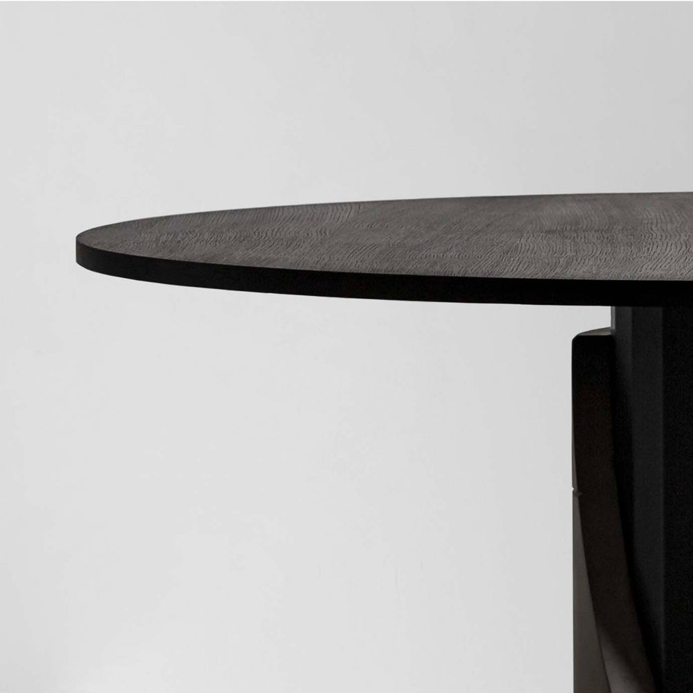 Sharp Round 140 cm Dining Table by Lyon Beton | Do Shop