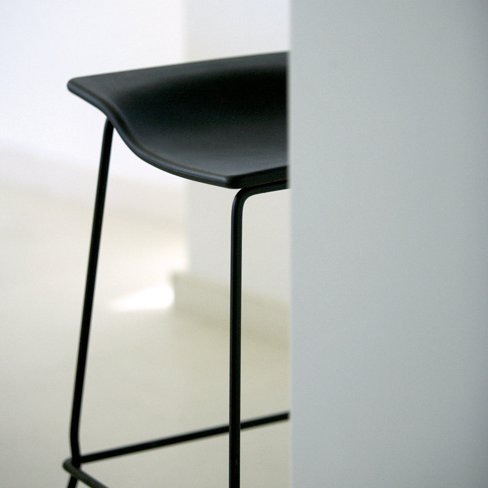 Last Minute Stool by Viccarbe | Do Shop