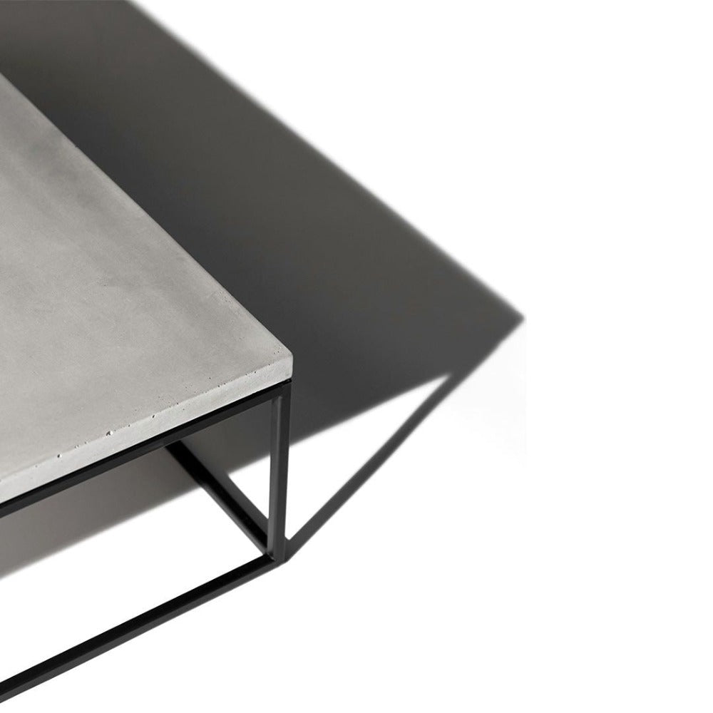 Concrete Perspective Coffee Table - Black Edition - 100 x 100 cm by Lyon Beton | Do Shop