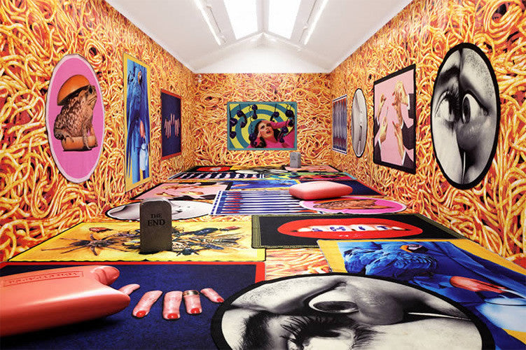 Rug Seletti Wear Toiletpaper - Do Shop